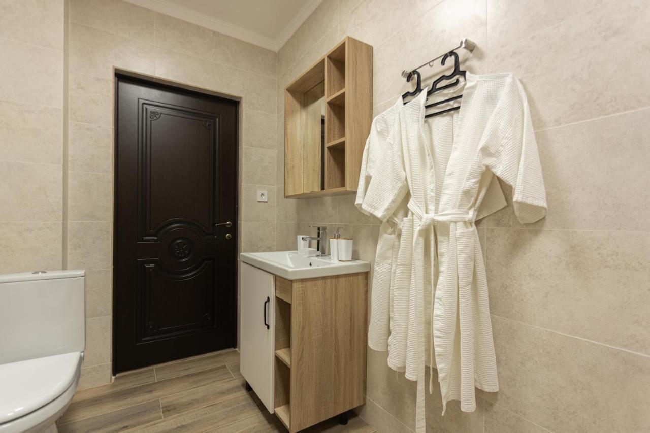 Hotel Nikopoli On Vodopadnaya 21А New Athos エクステリア 写真