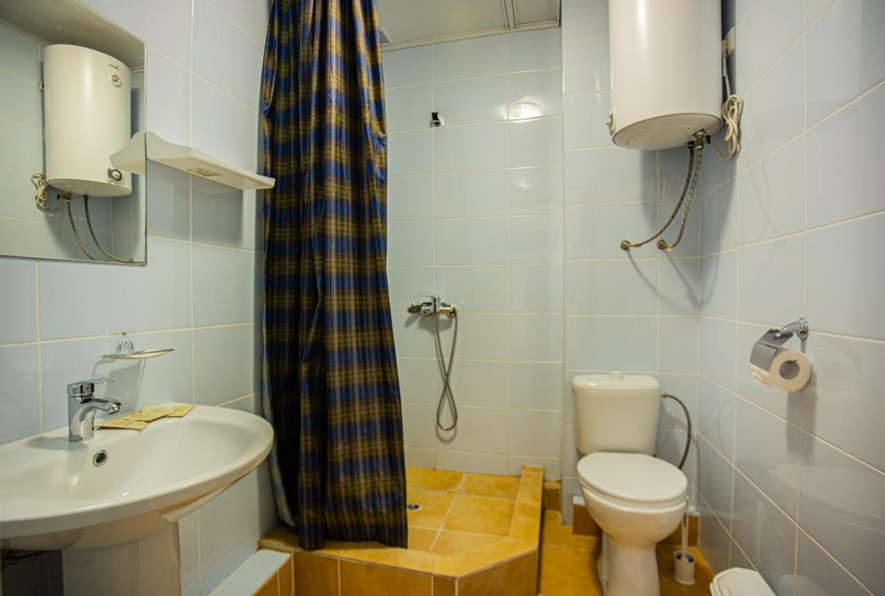 Hotel Nikopoli On Vodopadnaya 21А New Athos エクステリア 写真