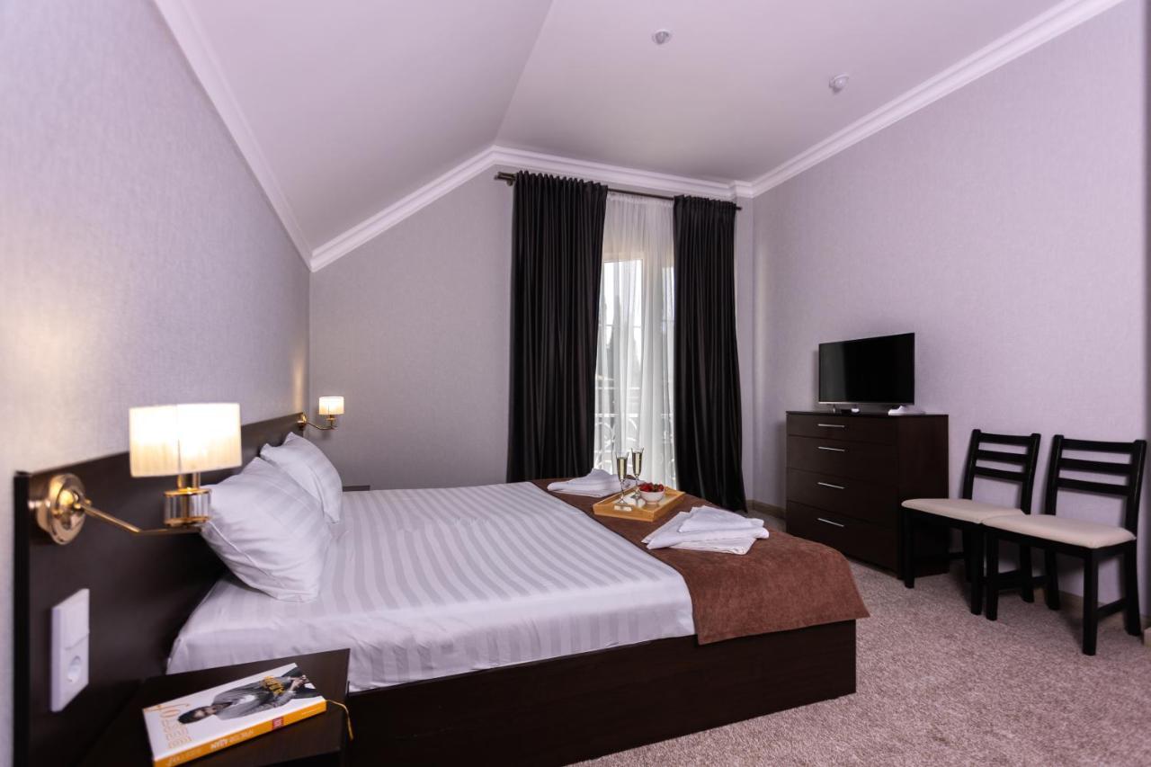 Hotel Nikopoli On Vodopadnaya 21А New Athos エクステリア 写真