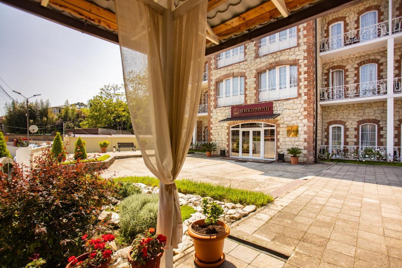 Hotel Nikopoli On Vodopadnaya 21А New Athos エクステリア 写真